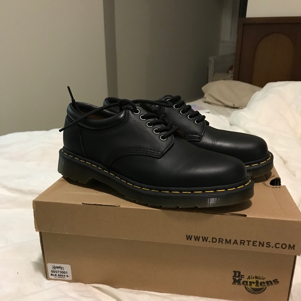 doc martins 8053